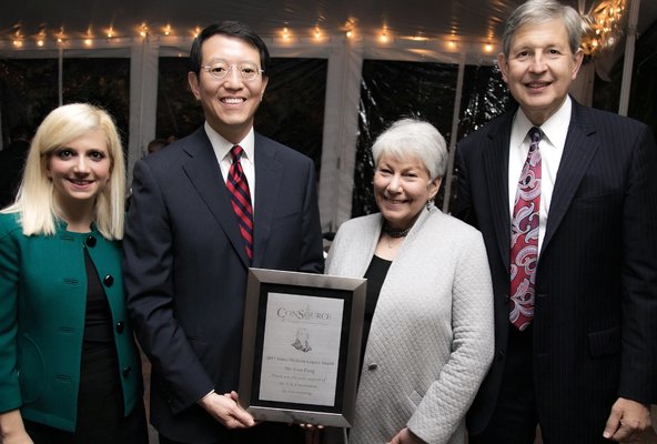 Ivan Fong Receives James Madison Legacy Award 