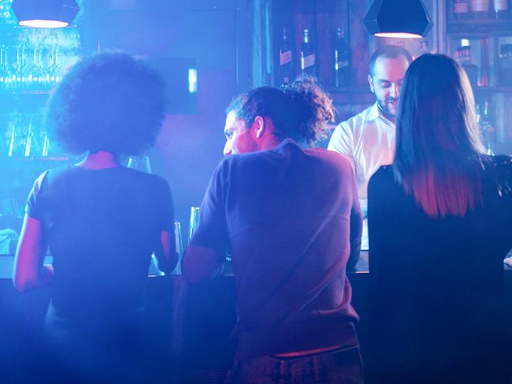 Bar