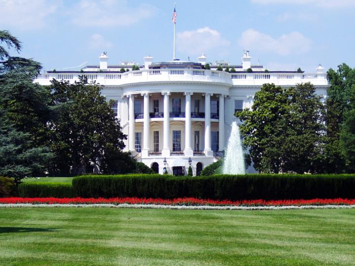 White house.jpg
